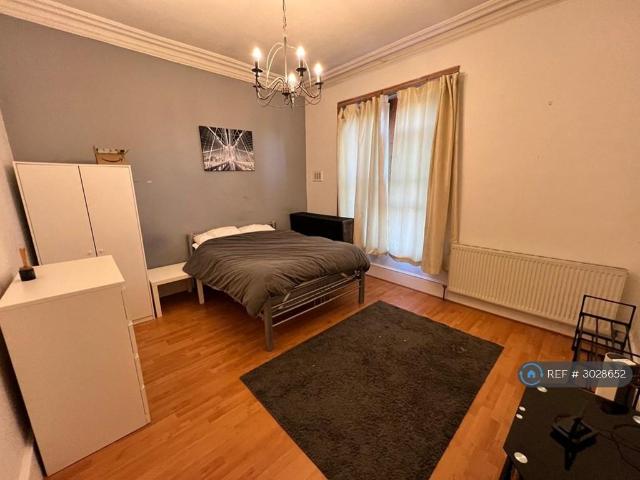 Nottingham Road, London, CR2 1 bed in a house share to rent £850 pcm £196 pw