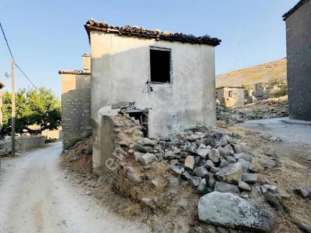 Notıas Real Estate Gayrimenkul'den Dereköy'de Taş Ev
