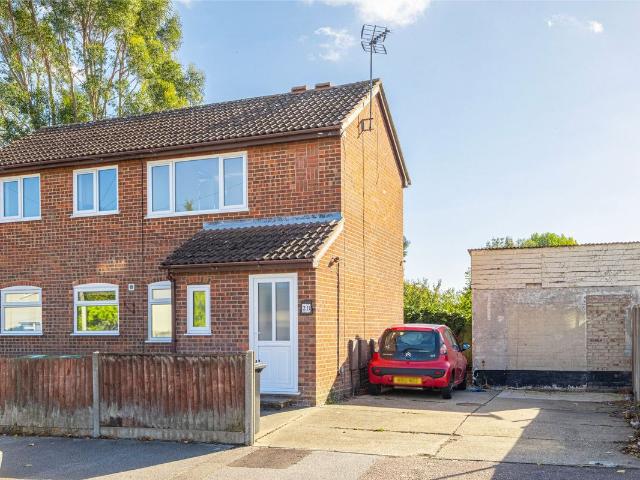 Notley Road, Lowestoft NR33, 1 bed flat to rent, £700 pcm | PrimeLocation