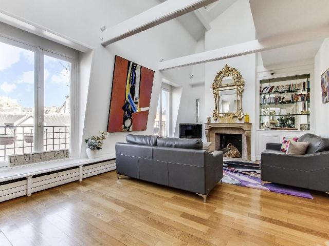 Notre Dame Galande 3 Bedrooms with AC, Paris Amsterdam Apartments for Rent