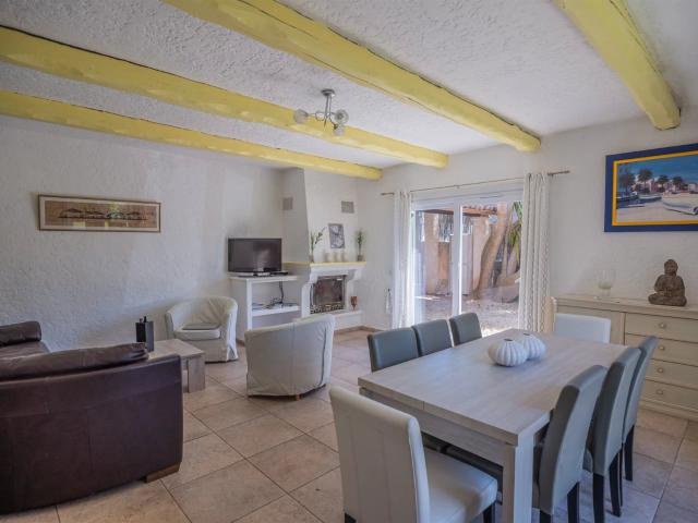 NOUVEAU: charmante villa proche du centre ville 160m² Sainte Maxime