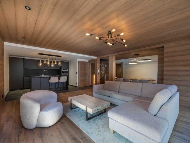 Nouveau Duplex près du centre de station 152m² Les Allues Méribel