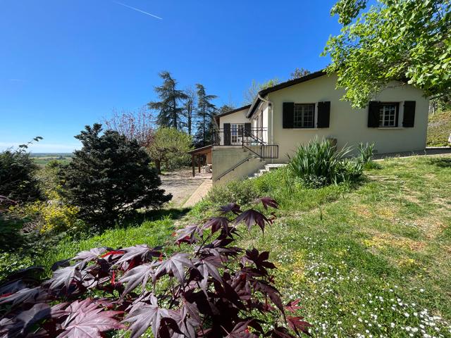 EN EXCLUSIVITE Maison et terrain avec vue exceptionnelle sur les coteaux de Corbarieu