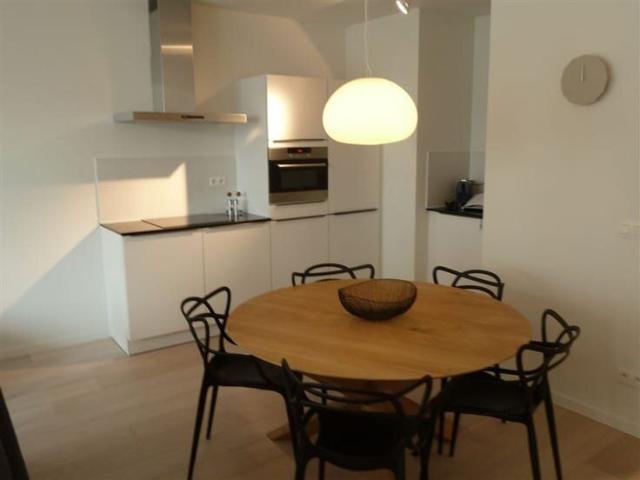 Nouveau 2 chambre en plein centre ville