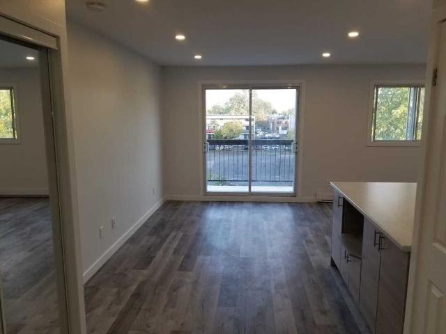 Nouveau 4 1/2 à Louer Greenfield Park