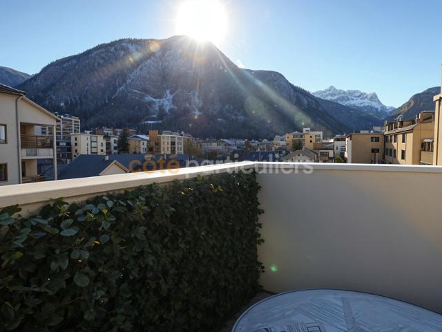 NOUVEAUTE A CLUSES T3 LIVRE EN JANVIER 2025 AVEC VUE MONTAGNE