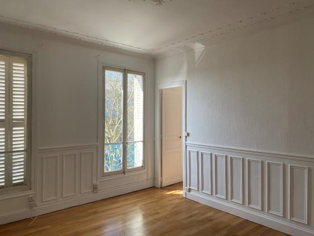 NOUVEAUTE A LOUER 3 PIECES EN PLEIN CENTRE VILLE