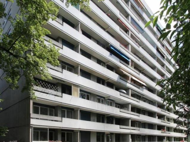 Nouveauté, appartement de 4.5 pièces avec loggia à la Servette