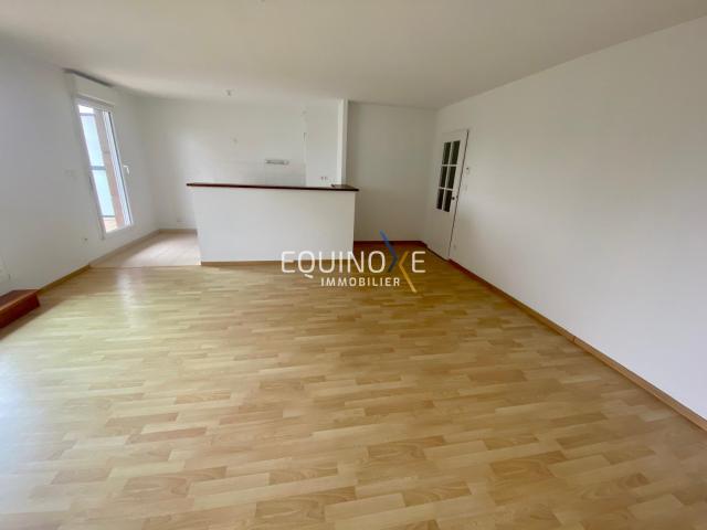 Nouveauté: Appartement T3 Dernier Étage Centre Ville de Vallet 44330