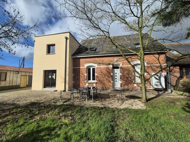 NOUVEAUTÉ Exclusivité Maison familiale située à 10 min d'ALBERT 165 m2 5/6 chambres