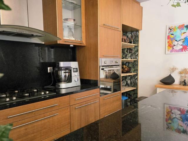 MAISON DE CARACTERE AVEC TERRAIN 1600m2