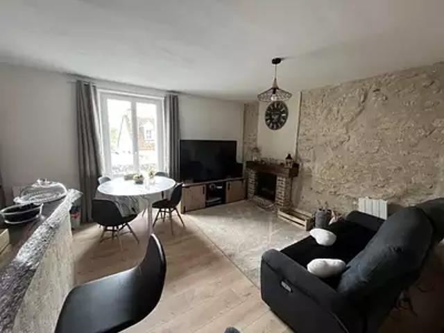 Nouans les Fontaines 37460 Achat / Vente maison 6 pièces t6 au dernier étage