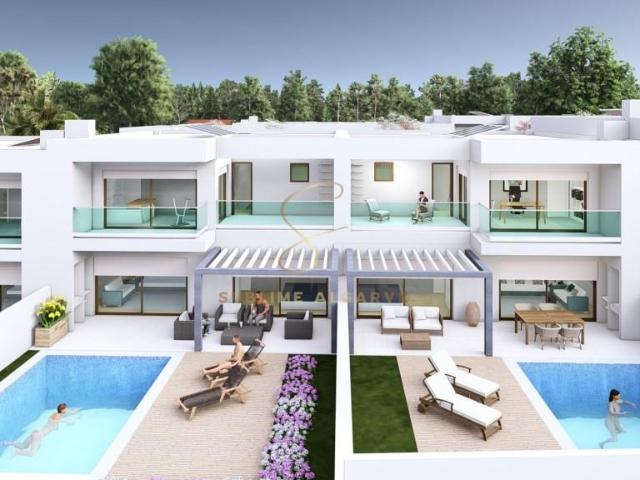 Nova Moradia com piscina em Almádena, Praia da Luz, Algarve 215m² Luz