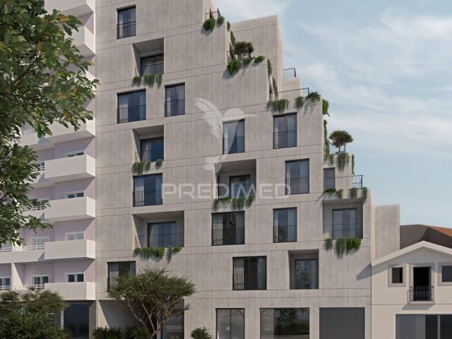 Nova Construção Ferreiros Amares