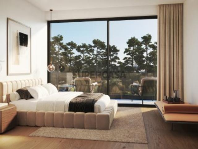 Nova Construção MoradiasT3 e T4, Urbanização Saltwood, junto à Praia da Fonte da Telha Aroeira