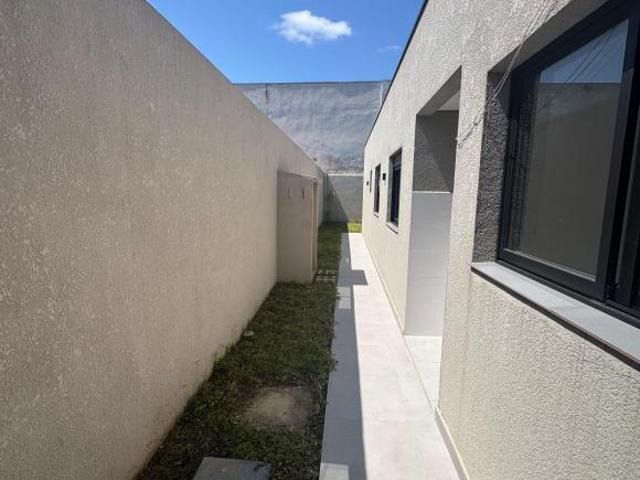Nova e excelente casa térrea em próximo ao portal de São José dos Pinhais