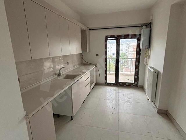 NOVA GAYRİMENKUL'DEN ADLİYE CİVARI KİRALIK 2+1 DAİRE