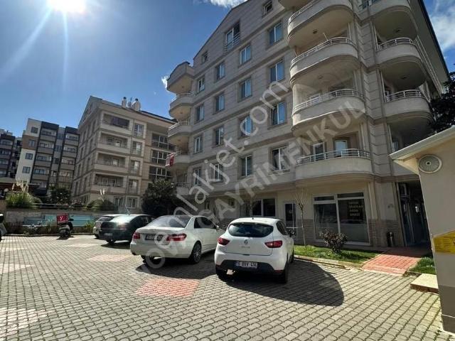 Nova Gayrimenkul'den Merkezi Konumda Site İçerisinde Satılık