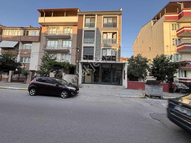Nova Grup'tan Emlak Konutun Hemen Arkasında Kullanışlı Bir Daire
