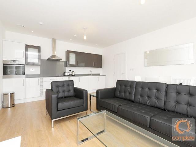 Nova House, Buckingham Gardens, Slough 2 bed flat to rent £1,450 pcm £335 pw