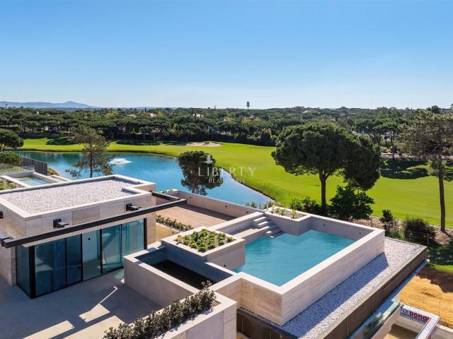 Nova Villa Frente ao Campo de Golfe Horizon na Horizon Resid. 931m² Almancil