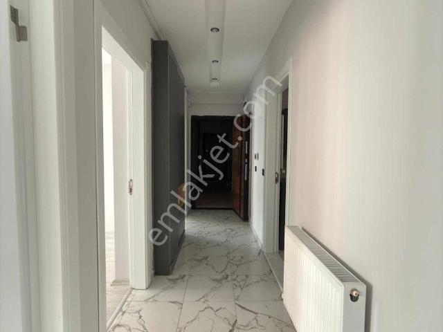 Novadan Atatürk Mh Doğalgazlı Asansörlü Otoparklı Kiralık Daire