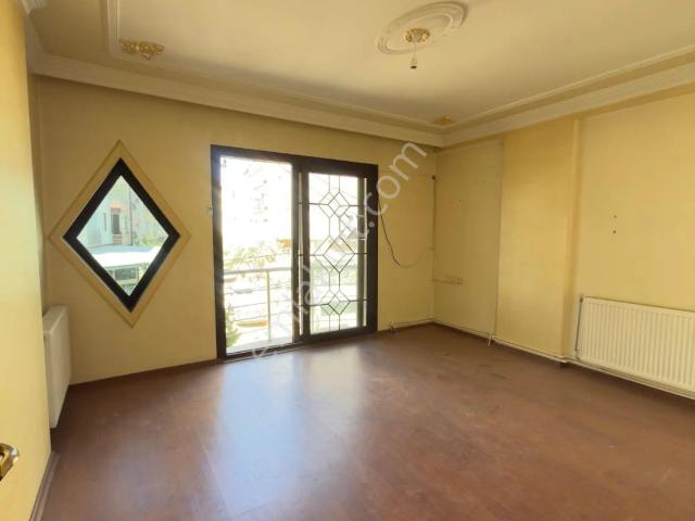 Nova'dan Acarlar Mh. Zemin Üstü Kiralık 3+1 Tek Daire