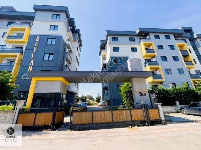 Nova'dan Dumlupınar Ana Cadde Üzeri 2+1 Arakat Site İçi Kiralık