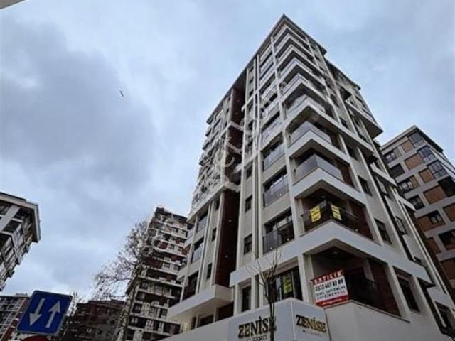 Nova'dan Göztepede Nadirağa Sok. Balkonlu Lüks Satılık 3+1
