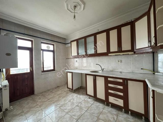 Nova'dan 3+1 Hastane Yakını Manzaralı Kiralık Daire