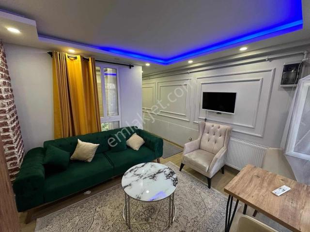 Novas'dan 1+1 Full Eşyalı Cadde Yakını Faturalar Dahil