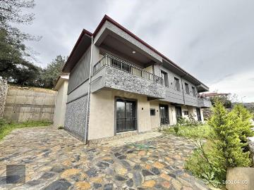 NOVARİ'DEN KİRALIK 4+1 VİLLA