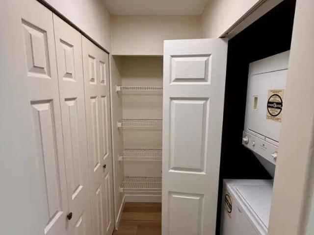 Novea Manor — 1 Bedroom
