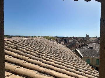 Noves Bel appartement duplex de 4 chambres avec parking da. 129m² Noves