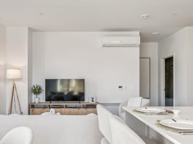 Novia de la gare | Candiac — 3 chambre s — à partir de 3455 CAD/mois