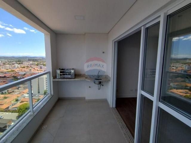 Novíssimo Apartamento de Tres Dormitórios, Com Uma Suíte E Uma Semi Suíte No Edificio Serenety Resid