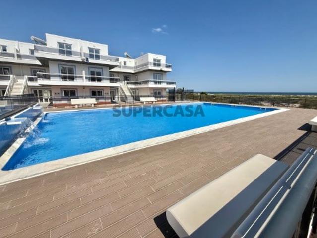 Novo, andar de moradia T1+3 tipo Duplex Manta Rota 1ª Linha de Praia. Empreendimento com Vistas Deslumbrantes sobre o Mar