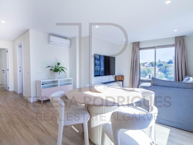 Novo apartamento T4 Duplex para venda em Almancil