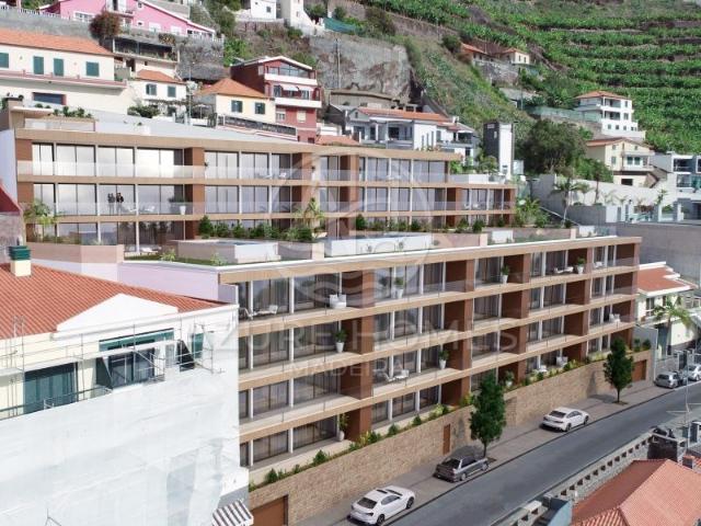 Novo Apartamento T2 Câmara de Lobos