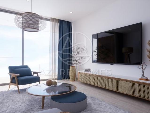 Novo Apartamento T2 com piscina privada Centro de Câmara de Lobos