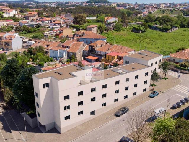 NOVO | APARTAMENTO T2 | LUGAR DE GARAGEM | CAMPANHÃ | PORTO