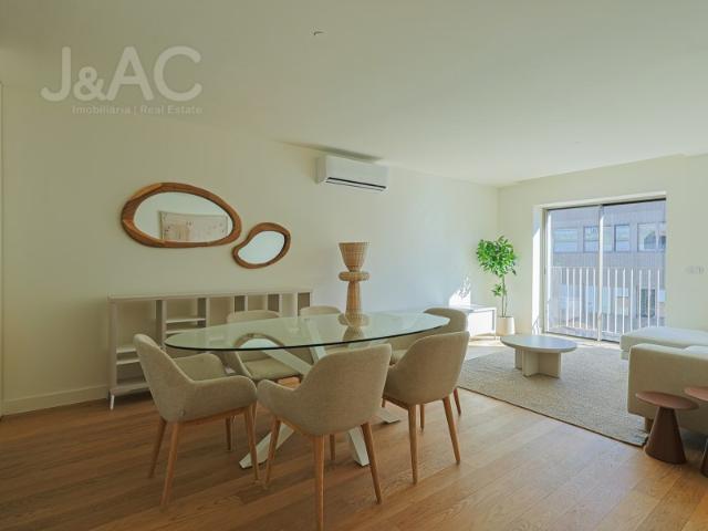 Novo Apartamento T2 para arrendamento em Lisboa R. Conde Redondo