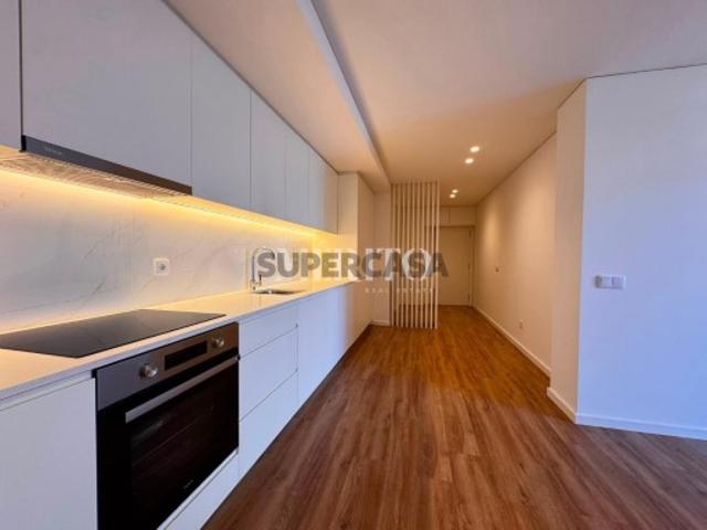 Novo Apartamento T3 Avenida de Londres