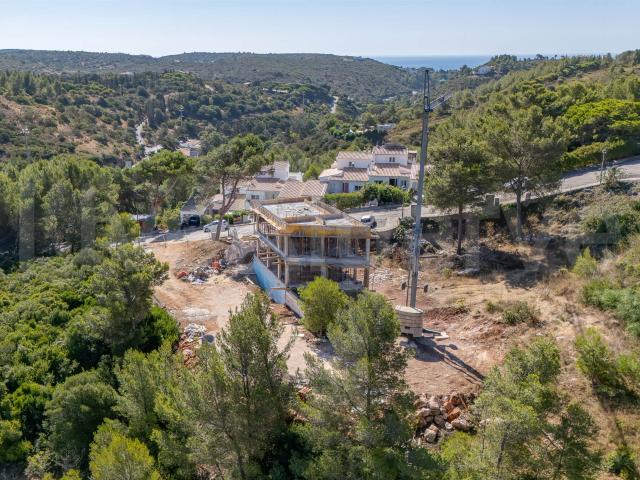 Novo Desenvolvimento | Townhouse T3 Moderna em Salema para V. 244m² Parque Da Floresta