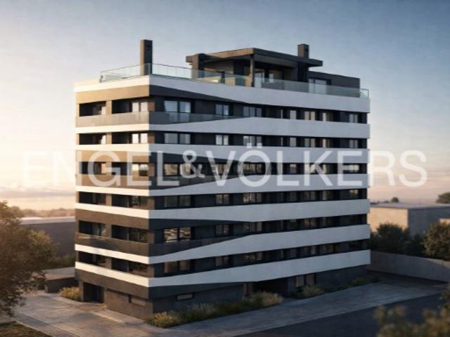 Novo Empreendimento com Piscina em Monte Gordo
