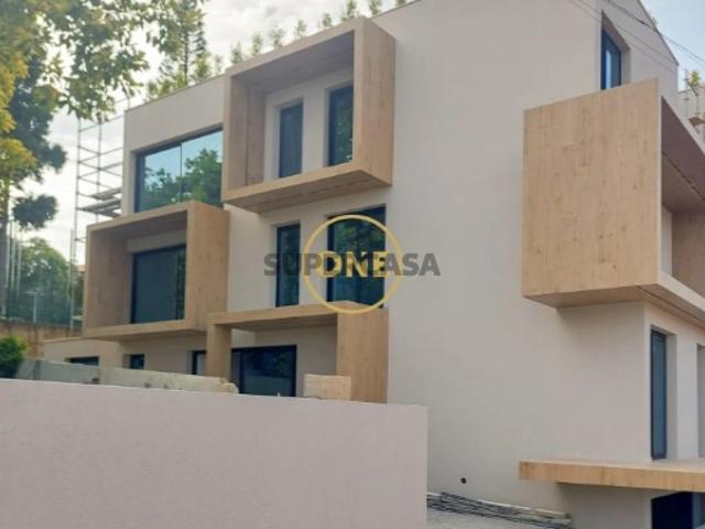 Novo Empreendimento com piscina