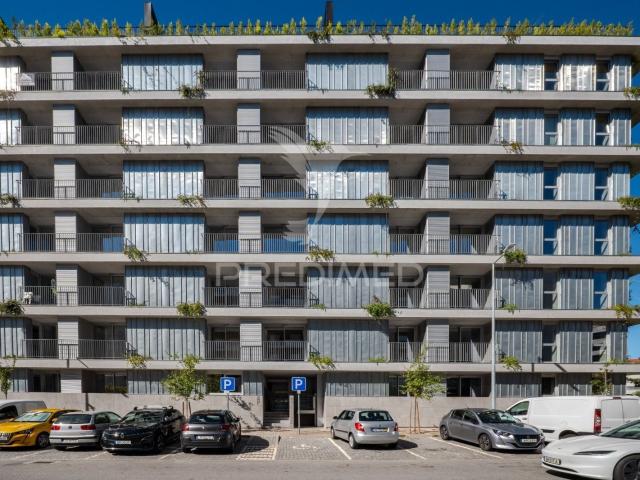 Novo T0 com Terraço Privativo no Prestigiado Condomínio Acrescentar Residence – São Vitor, Braga