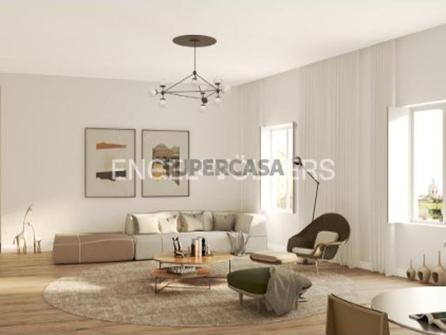 Novo T3 Duplex na Rua da Verónica