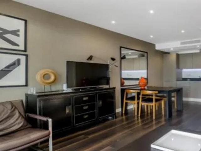 Novotel London Brentford, Great West Road, London, TW8 0GP, United Kingdom | 2 bed apartment for rent #120802143 | Rentberry