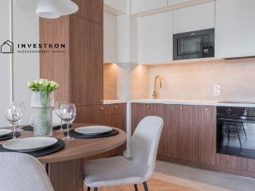 Nowy apartament 800m od plaży na ostatnim piętrze